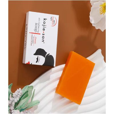 Kojie San Skin Lightening Zero-Pigment Anti Acne Kojic Acid Soap With Hydromoist 135G