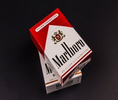 Single Marlboro Red USA Poly Pack